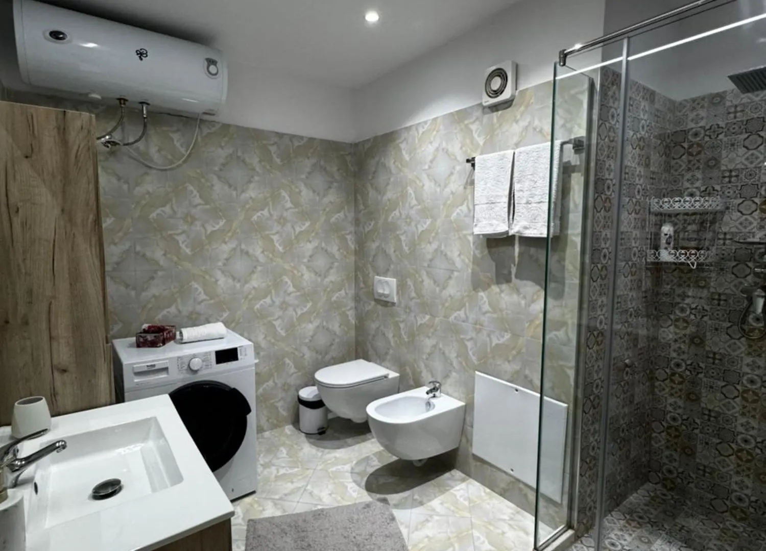 Sky & Sea View Luxury Apartments Durrës