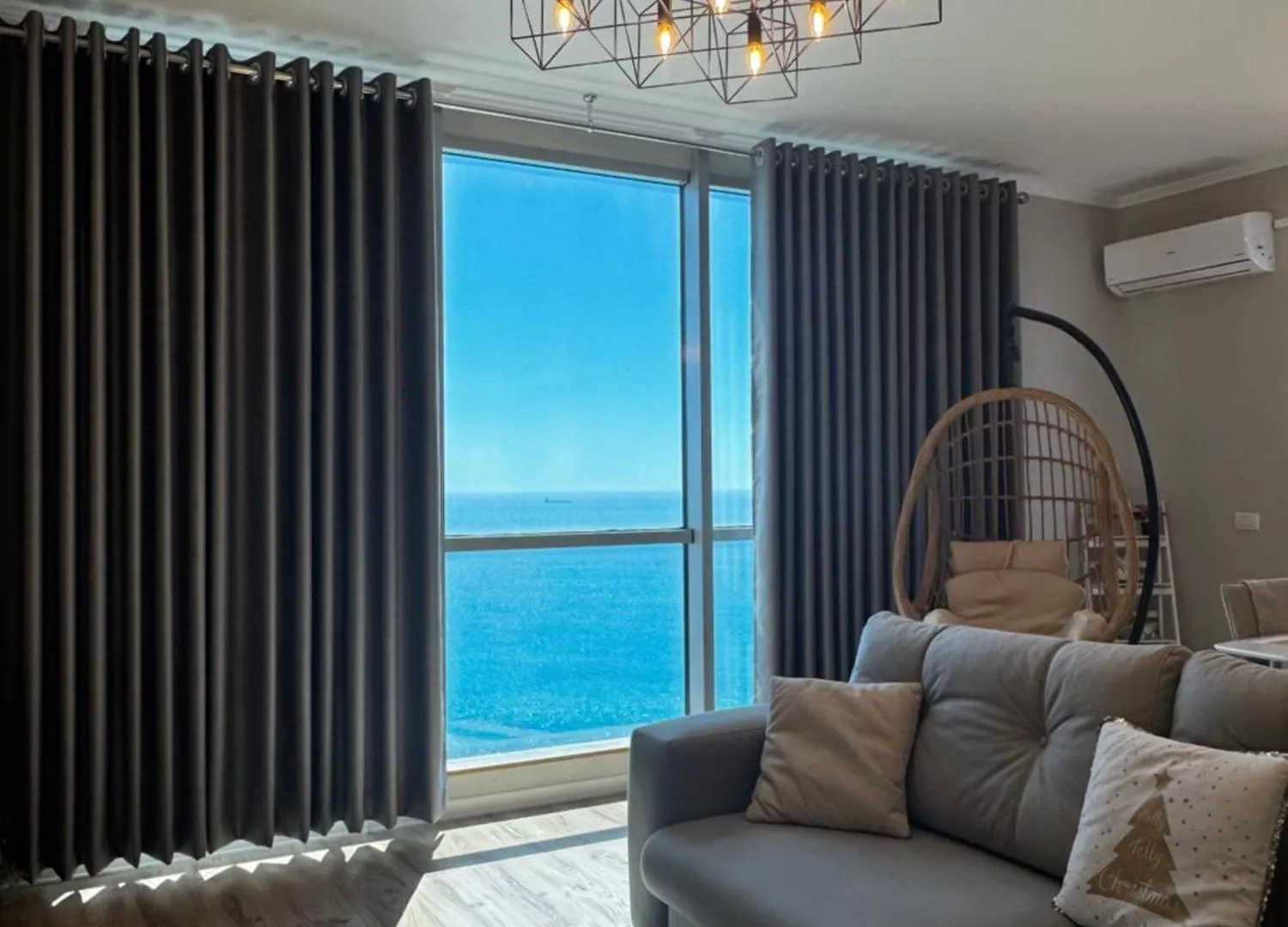 Sky & Sea View Luxury Apartments Durrës