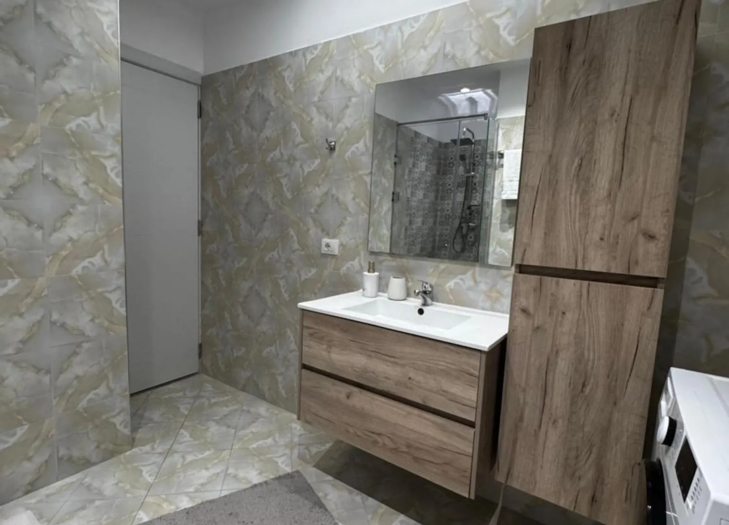 Sky & Sea View Luxury Apartments Durres