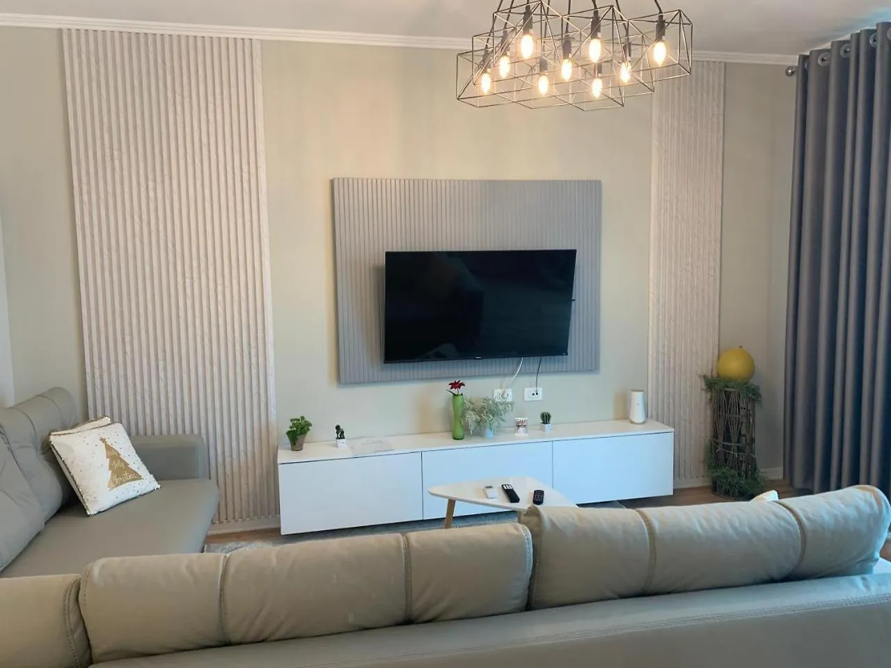 Sky & Sea View Luxury Apartments Durres